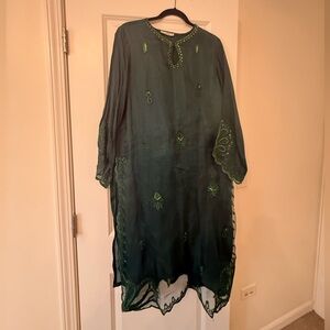 HUE Dark Green Embroidered 3-Piece Suit